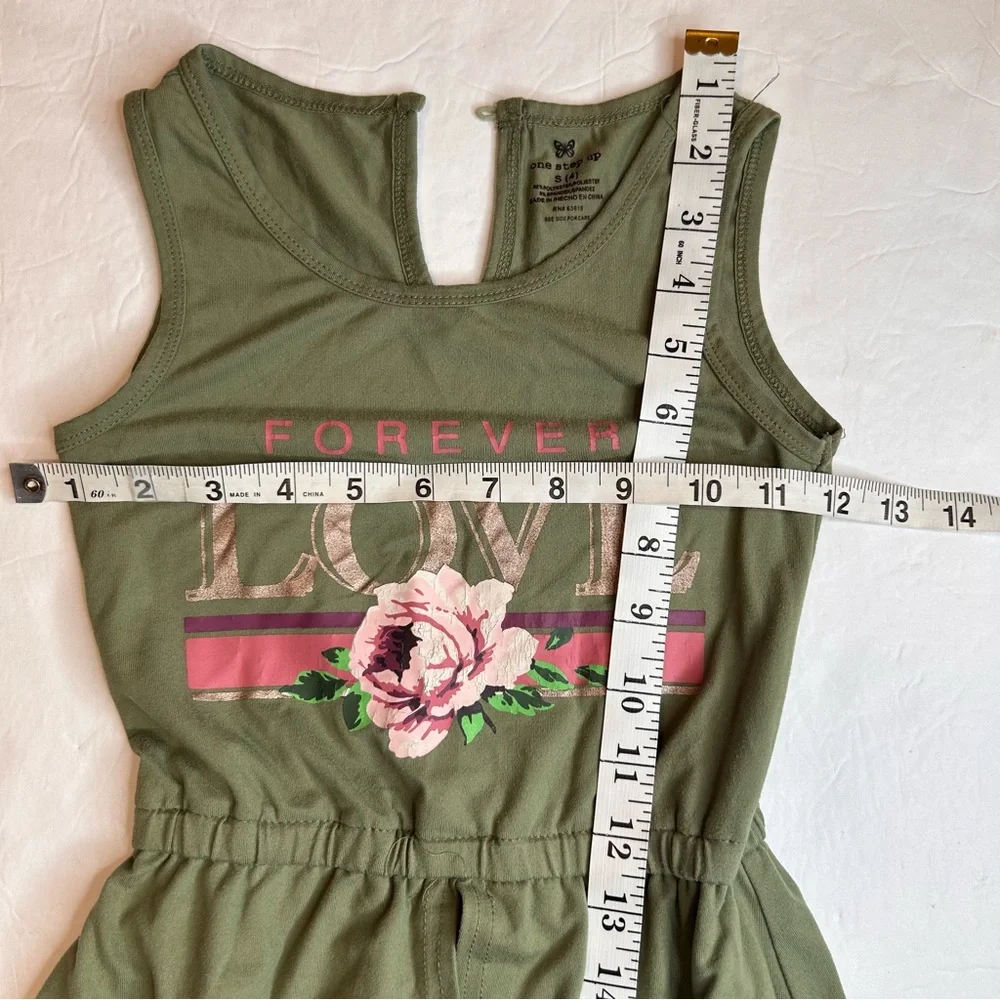 One Step Ahead Olive Sleeveless Top Romper with Pink Accents Size S /4